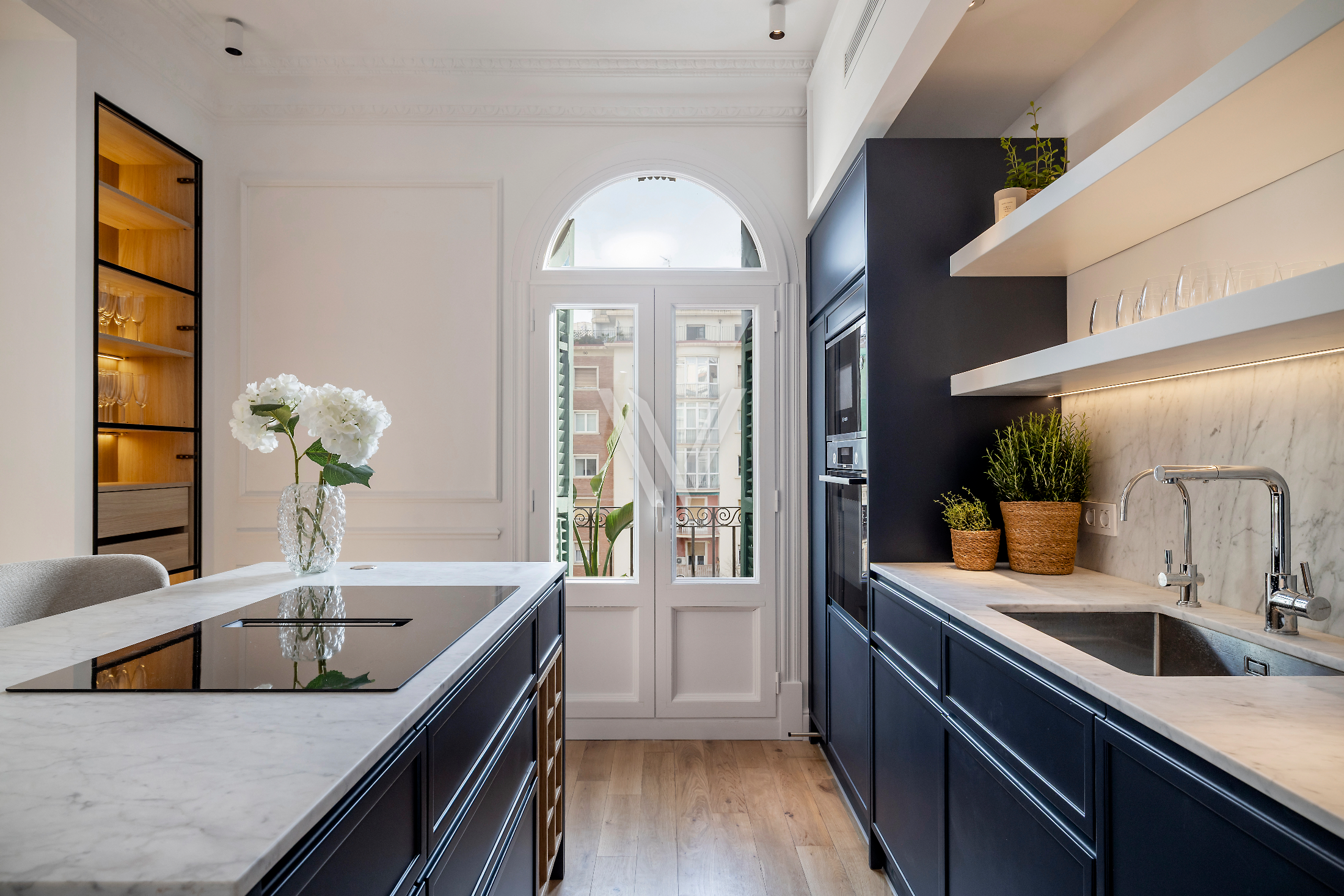 Renovated Corner Residence in L’Antiga Esquerra de l’Eixample