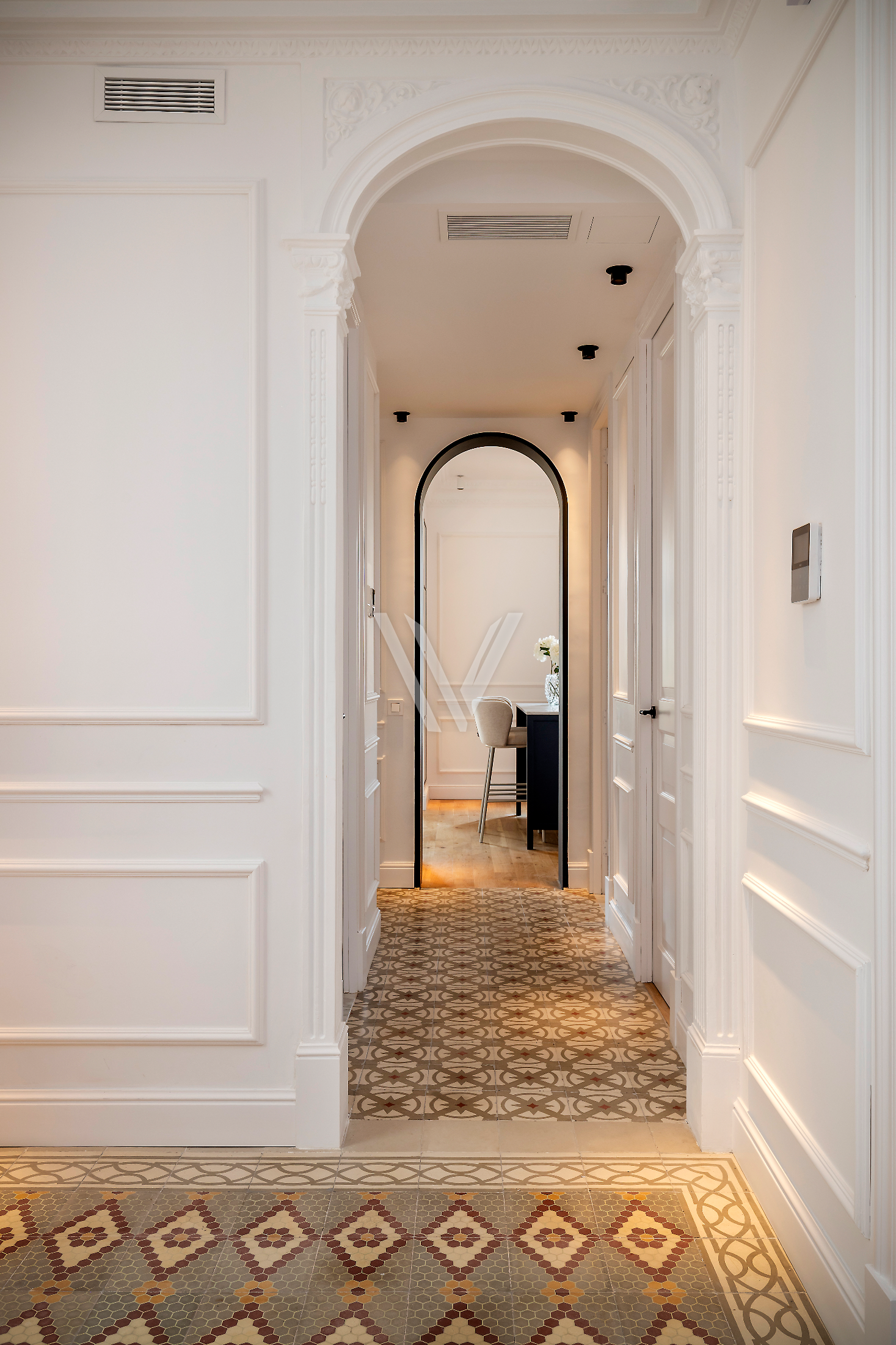 Renovated Corner Residence in L’Antiga Esquerra de l’Eixample